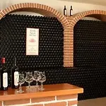 Enolocanda Del Tufo * Dogliani