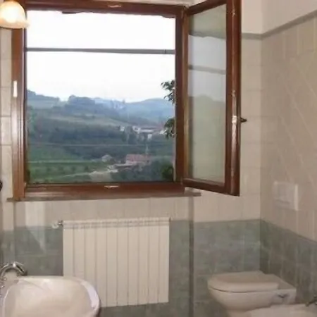 Enolocanda Del Tufo בית חווה