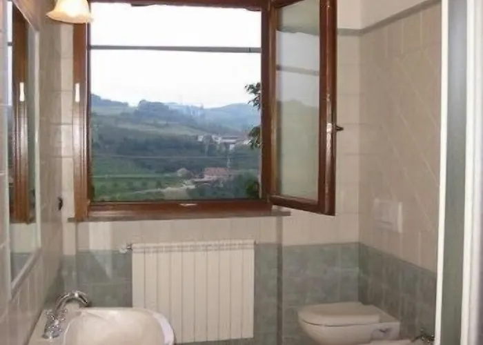 Enolocanda Del Tufo ファームステイ